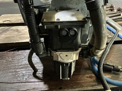 International LT625 DEF Pump