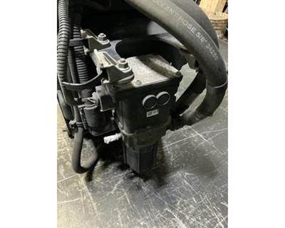 International RH613 DEF Pump