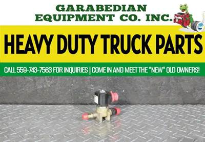 Kenworth T680 DEF Pump