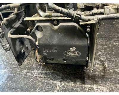 Mack Pinnacle CXU612 DEF Pump for a Mack CXU612