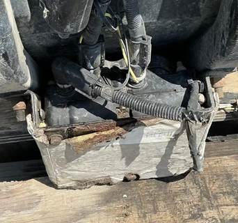 Peterbilt 579 DEF Pump