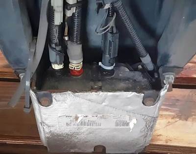 Peterbilt 587 DEF Pump