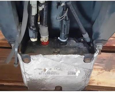 Peterbilt 587 DEF Pump