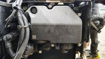 Volvo VNL DEF Pump