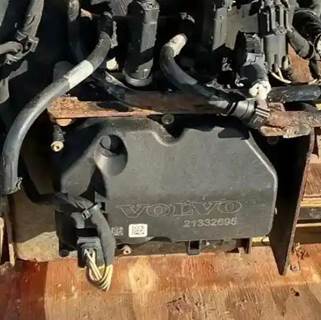 Volvo VNL DEF Pump