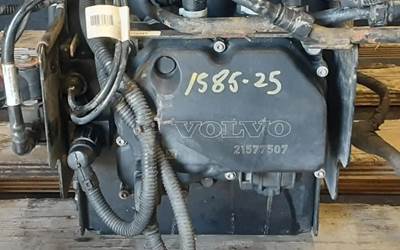 Volvo VNL670 DEF Pump