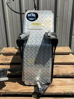 Freightliner 114SD DEF Tank