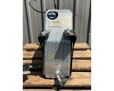 Freightliner 114SD DEF Tank