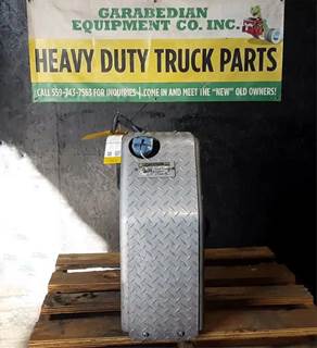 Freightliner Cascadia 113 DEF Tank