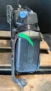 Freightliner Cascadia 113 DEF Tank