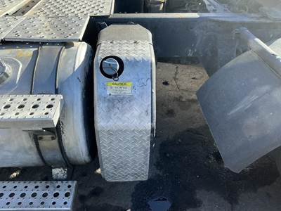 Freightliner Cascadia 113 DEF Tank for a Freightliner CASCADIA