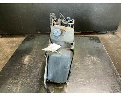 Freightliner Cascadia 113 DEF Tank