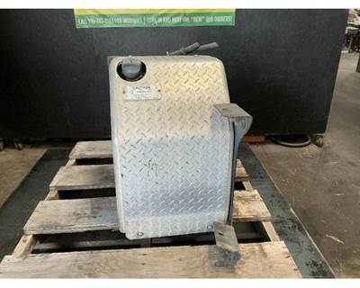 Freightliner Cascadia 113 DEF Tank