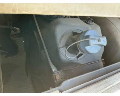 Freightliner Cascadia 113 DEF Tank