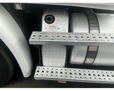 Freightliner Cascadia 113 DEF Tank for a Freightliner CASCADIA