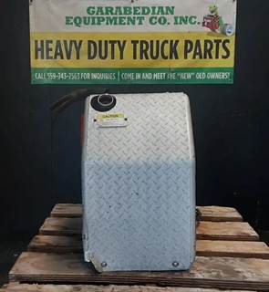 Freightliner Cascadia 125 DEF Tank