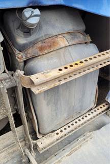 Freightliner Cascadia 125 DEF Tank