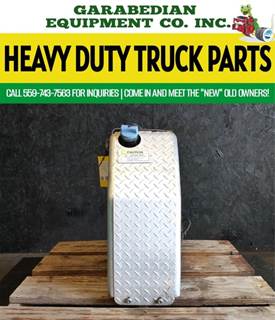 Freightliner Cascadia 125 DEF Tank