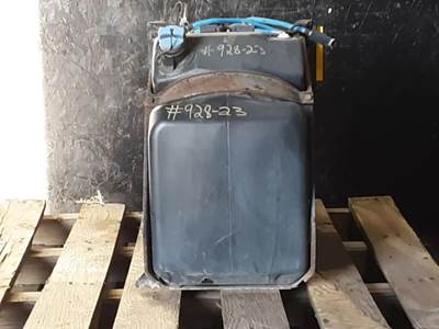 Freightliner Cascadia 125 DEF Tank