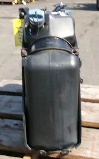 Freightliner Cascadia 125 DEF Tank