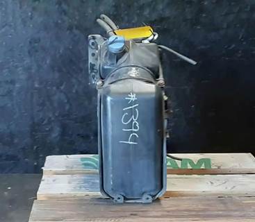 Freightliner Cascadia 125 DEF Tank