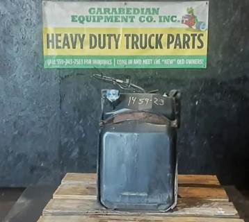 Freightliner Cascadia 125 DEF Tank