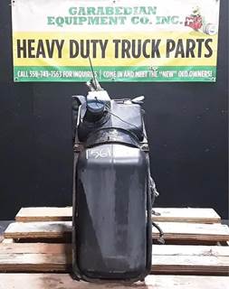 Freightliner Cascadia 125 DEF Tank