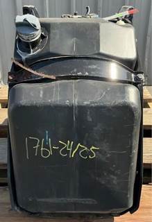 Freightliner Cascadia 125 DEF Tank