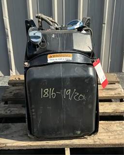 Freightliner Cascadia 125 DEF Tank