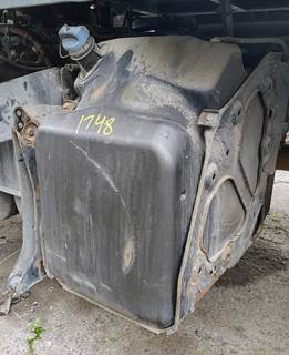 Freightliner Cascadia 125 DEF Tank