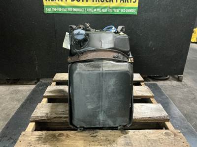 Freightliner Cascadia 125 DEF Tank