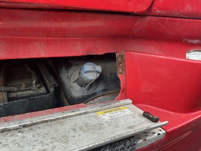 Freightliner Cascadia 125 DEF Tank for a Freightliner CASCADIA