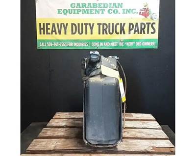 Freightliner Cascadia 125 DEF Tank