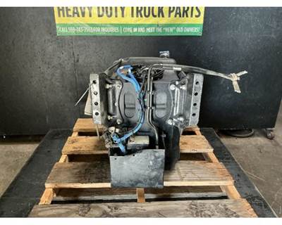 Freightliner Cascadia 125 DEF Tank