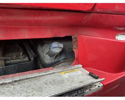 Freightliner Cascadia 125 DEF Tank for a Freightliner CASCADIA