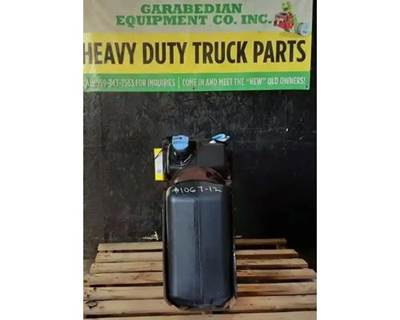 Freightliner Cascadia 125 DEF Tank