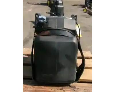 Freightliner Cascadia 125 DEF Tank