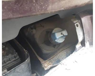 Freightliner Cascadia 125 DEF Tank