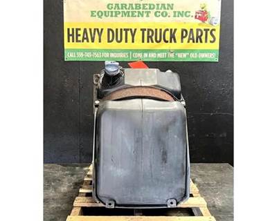 Freightliner Cascadia 125 DEF Tank