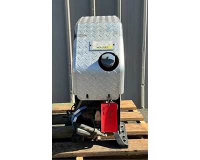 Freightliner Cascadia 125 DEF Tank