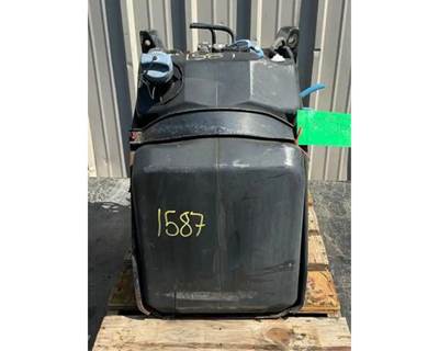 Freightliner Cascadia 125 DEF Tank