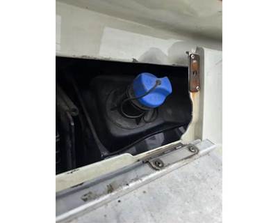 Freightliner Cascadia 125 DEF Tank