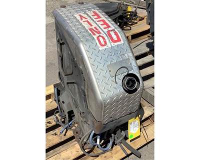 Freightliner Cascadia 125 DEF Tank