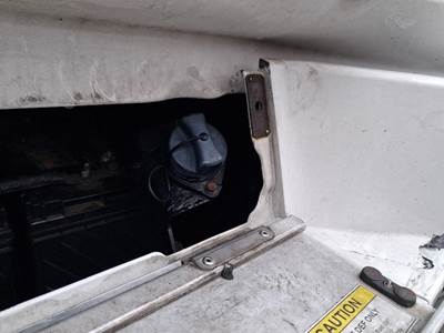 Freightliner Cascadia 126 DEF Tank for a Freightliner CASCADIA