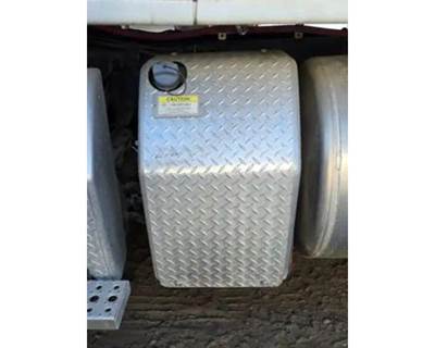 Freightliner Cascadia 126 DEF Tank