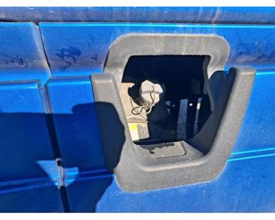 Freightliner Cascadia 126 DEF Tank