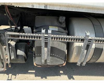 Freightliner Cascadia 126 DEF Tank for a Freightliner CASCADIA