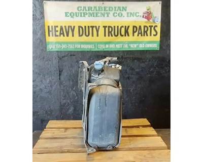 Freightliner Cascadia DEF Tank