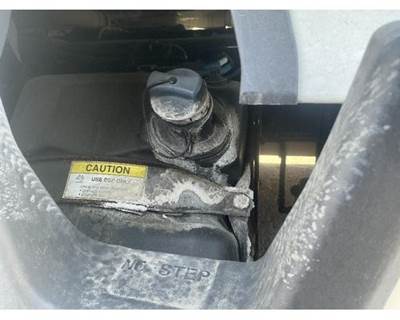 Freightliner Cascadia DEF Tank