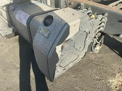 Freightliner M2 106 DEF Tank